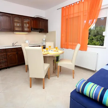 Apartment Marin *