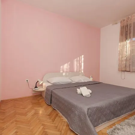 Marin Apartment *