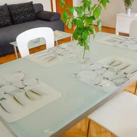 Apartment Marin
